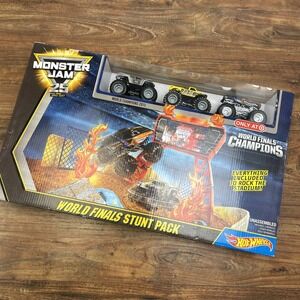 2016 Hot Wheels Monster Jam Truck World Finals Stunt Pack New In Box Target